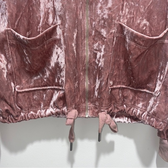 Socialite Crushed Velvet Pink Jacket Women’s Small 🌟 - Picture 4 of 5